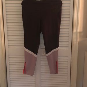 Old navy work out leggings